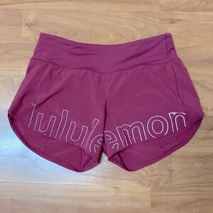 ❤️ Lululemon Logo Speed Up High-Rise Lined Short 4" Size 6